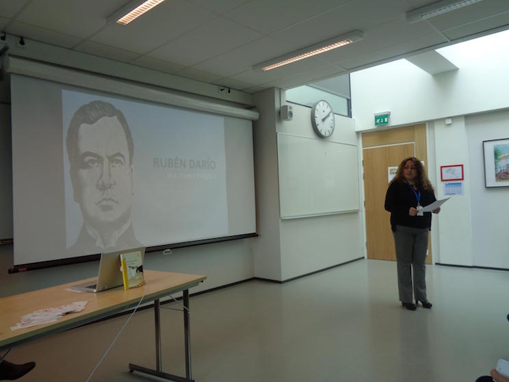 Estudiantes de Escuela Internacional de Helsinki rinden tributo a Rub&eacute;n Dar&iacute;o